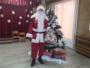 Додела новогодишњих пакетића малишанима ПУ „Наша радост“ Варварин