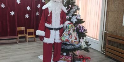 Додела новогодишњих пакетића малишанима ПУ „Наша радост“ Варварин